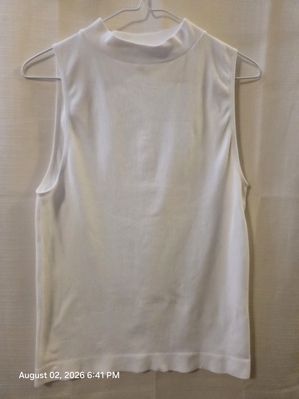 Ribbed Mock Neck Sleeveless Tank Top - White
